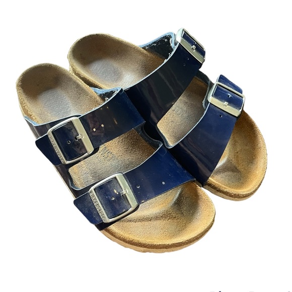 navy blue patent birkenstocks